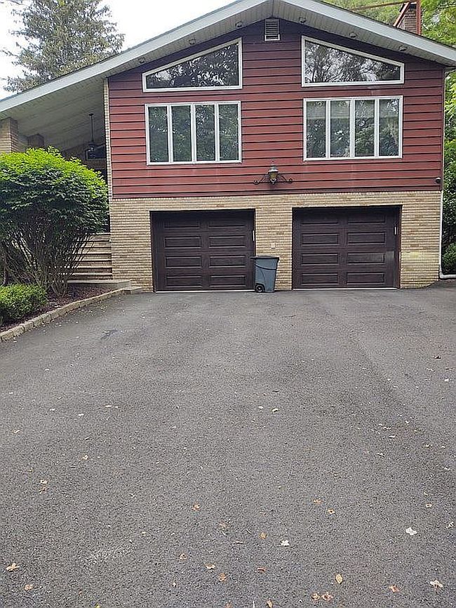 Photo of 24 Highview Rd, Monsey, NY