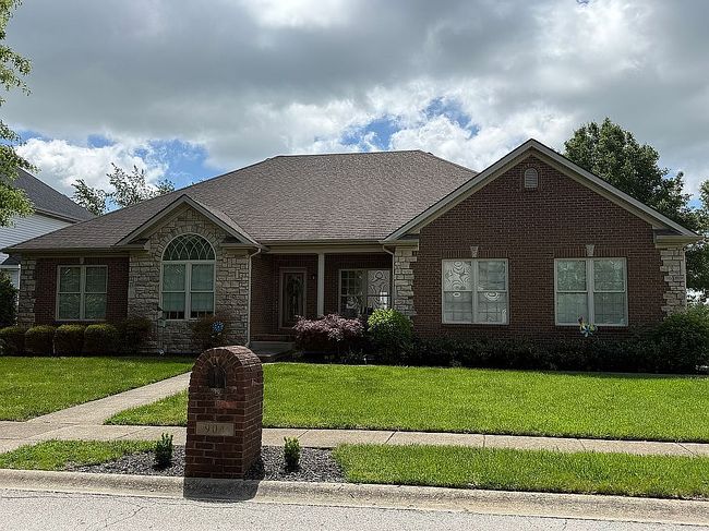 Image of 904 Lane Cir
