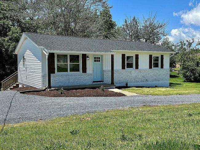 Image of 7393 Thompson Rd