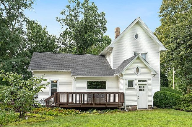 Photo of 2199 County Road 27, Waterloo, IN