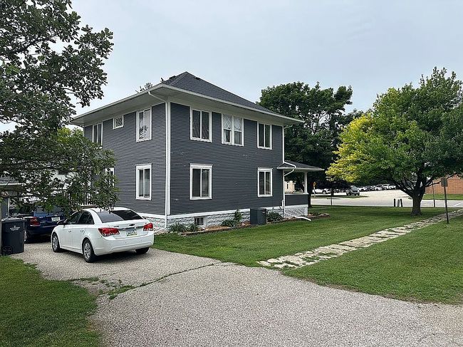 Photo of 410 Isabella St, Radcliffe, IA