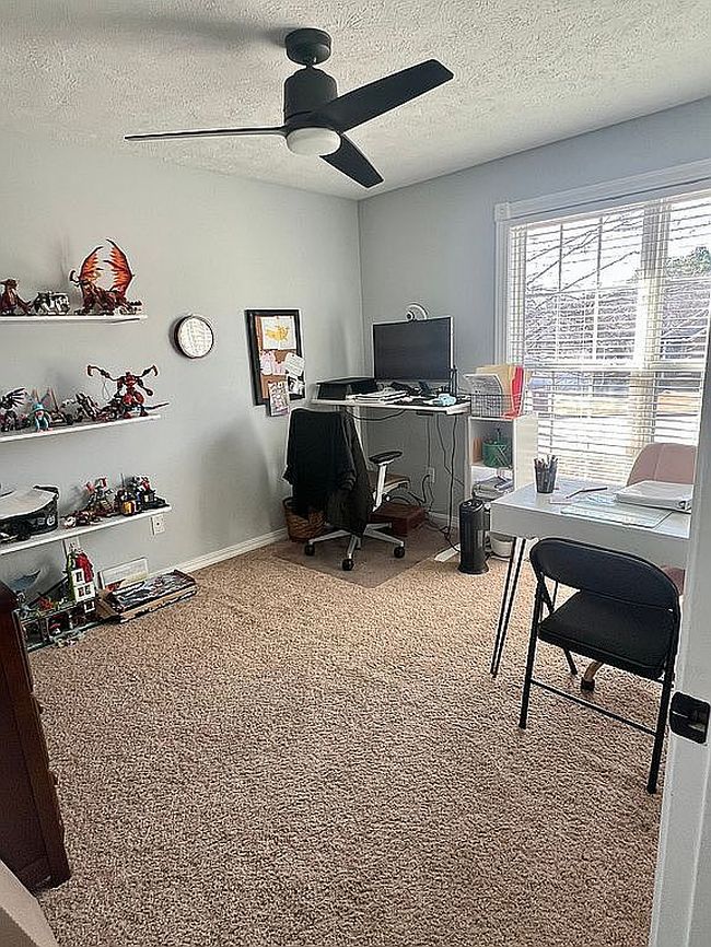 Image of 1001 Ridgeview St