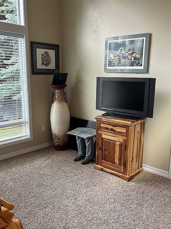 Photo of 46024 Meadowlark Ln, Big Arm, MT
