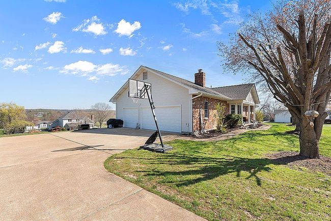 Image of 1941 Crawford Ln