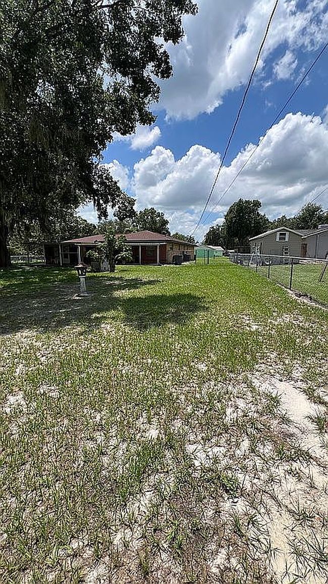 Additional photo 3 of property located at 2127 Noretta Ln