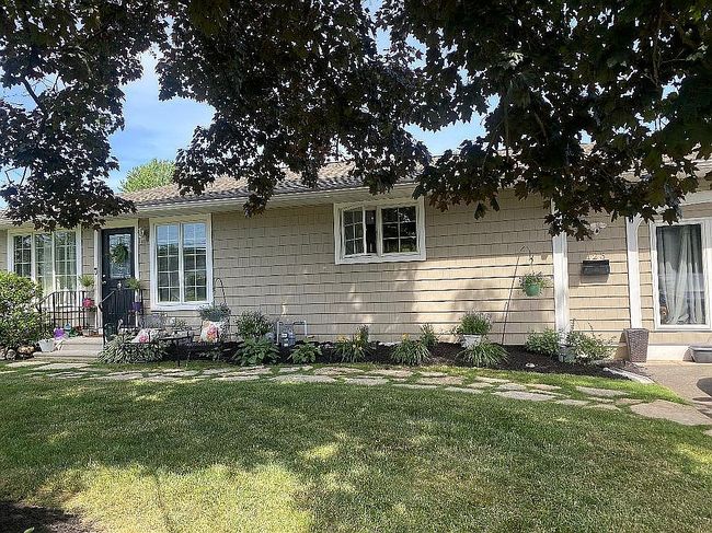 Image of 123 Miry Brook Rd