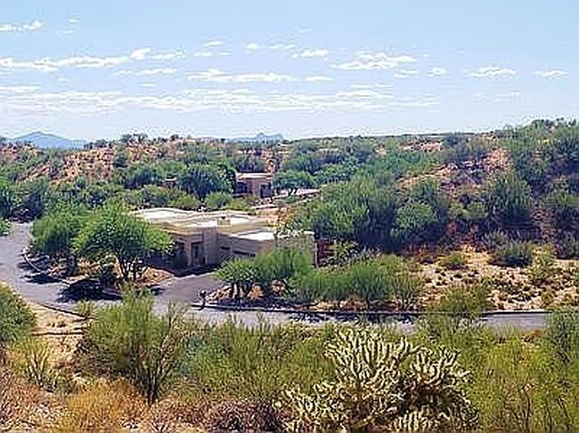 Photo of 11310 N Flying Bird Dr #13, Tucson, AZ