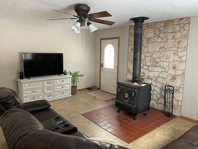 Photo of 1602 Redick Ave, Creighton, NE