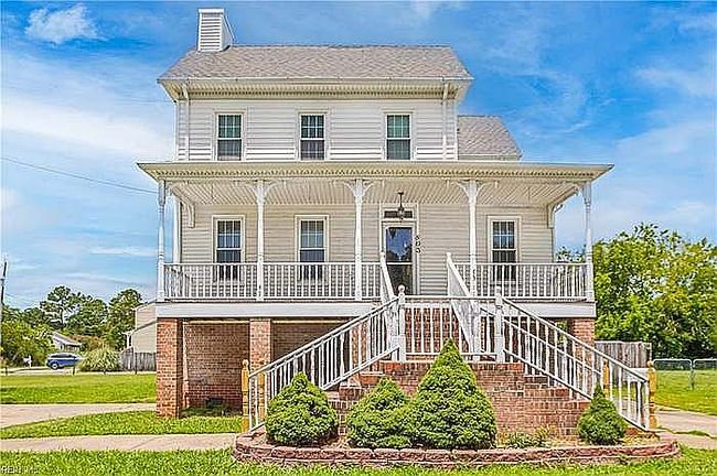 803 Beach Rd, Hampton, VA