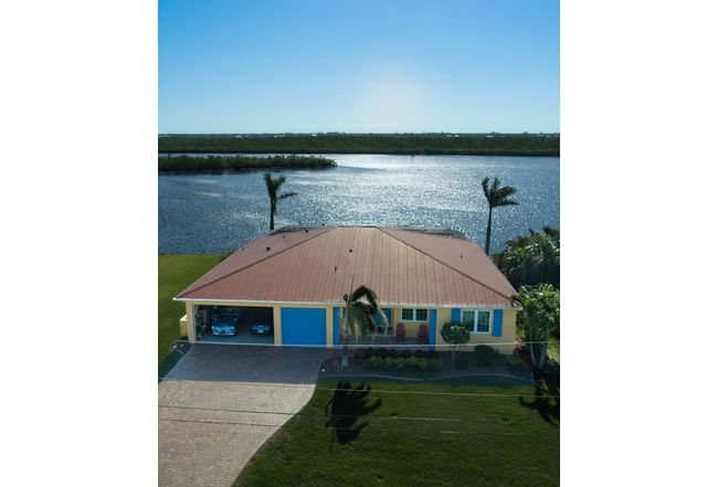 Image of 3572 Peace River Dr