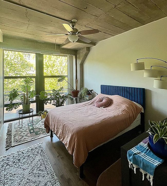 Image of 1111 W 15th St Unit 228
