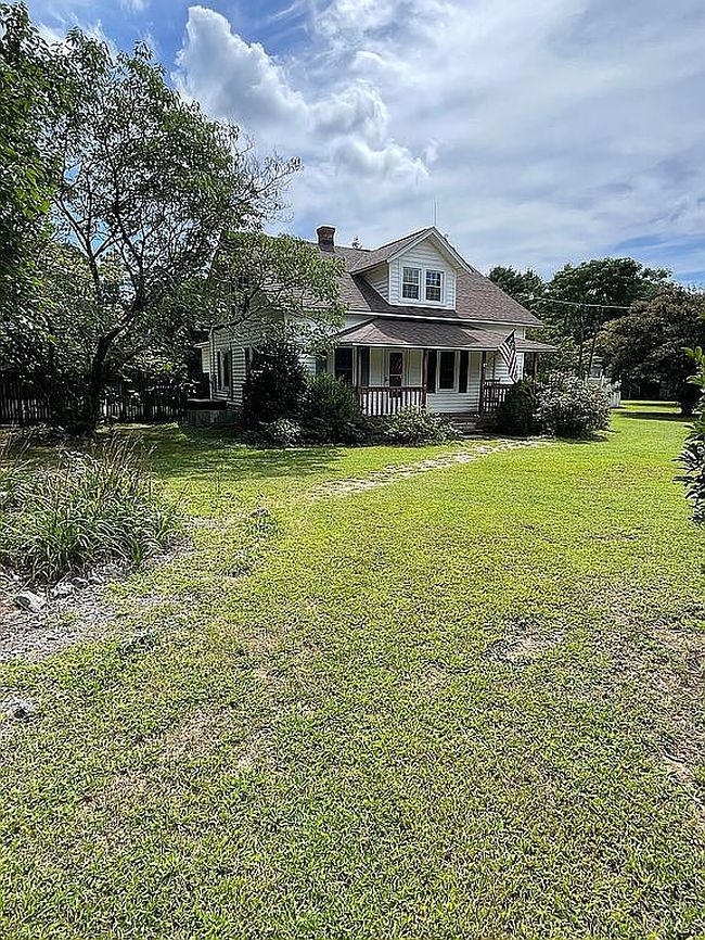 Photo of 6844 Fields Landing Rd