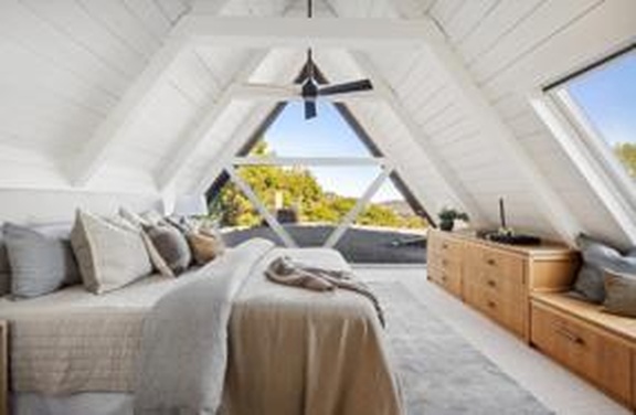 Additional photo 2 of property located at 435 Marion Ave