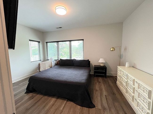 Photo of 7318 Swans Run Rd, Charlotte, NC