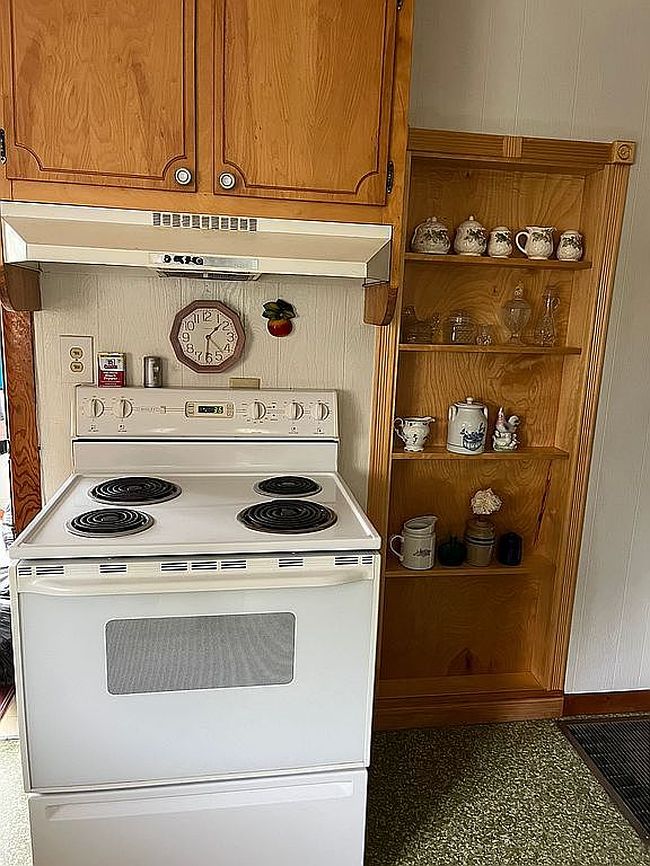 161 Loop Cir, Haysi, VA