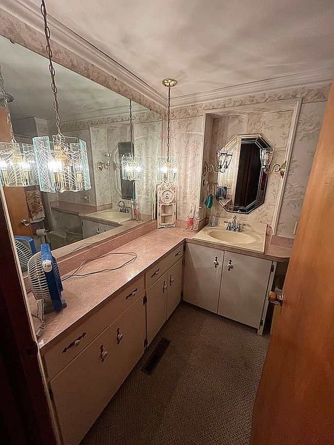 Photo of 1445 Georgetown Damascus Rd, Beloit, OH