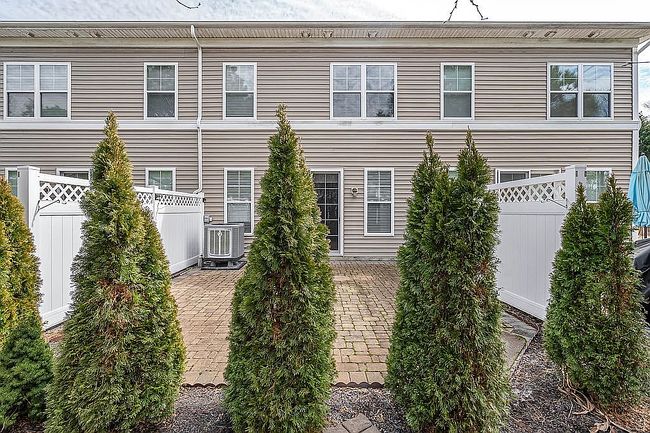Image of 2 Smithfield Ct Unit 108