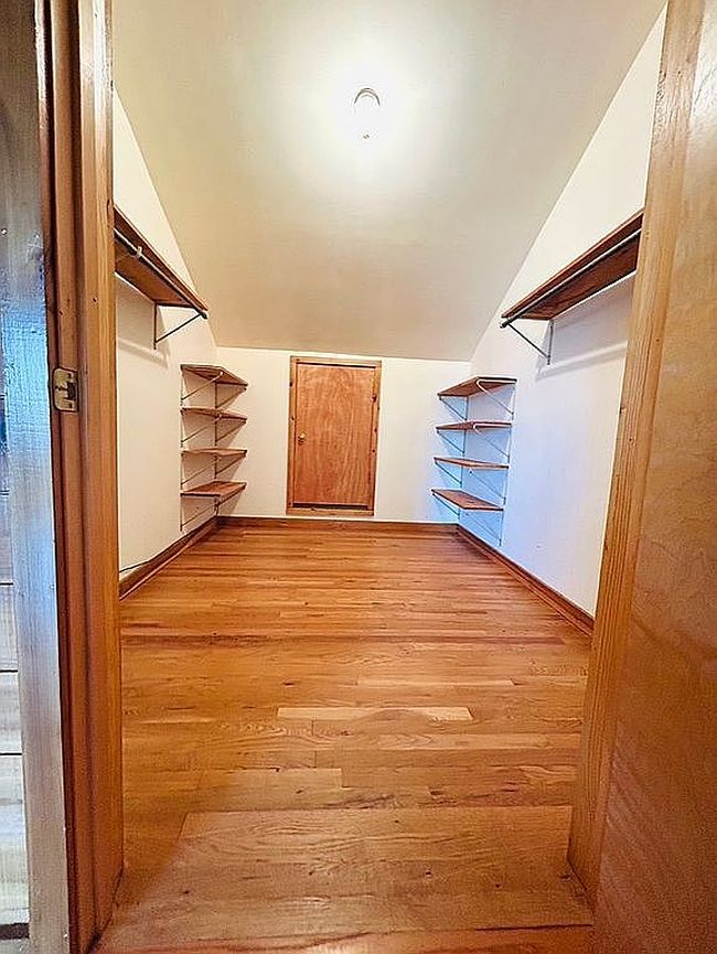 Photo of 4579 Wolf River Dock Rd, Albany, KY