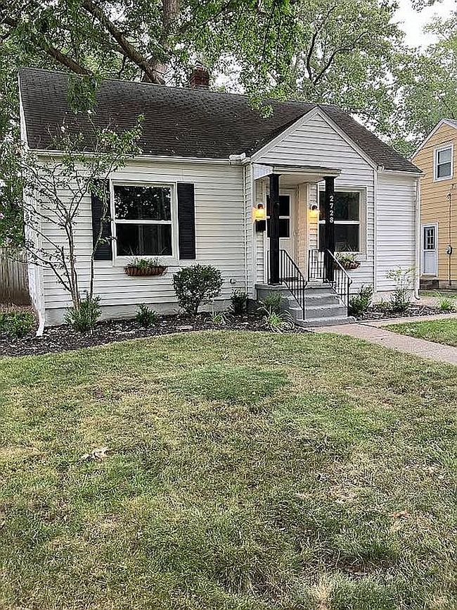 Photo of 2728 Castleton Ave, Toledo, OH