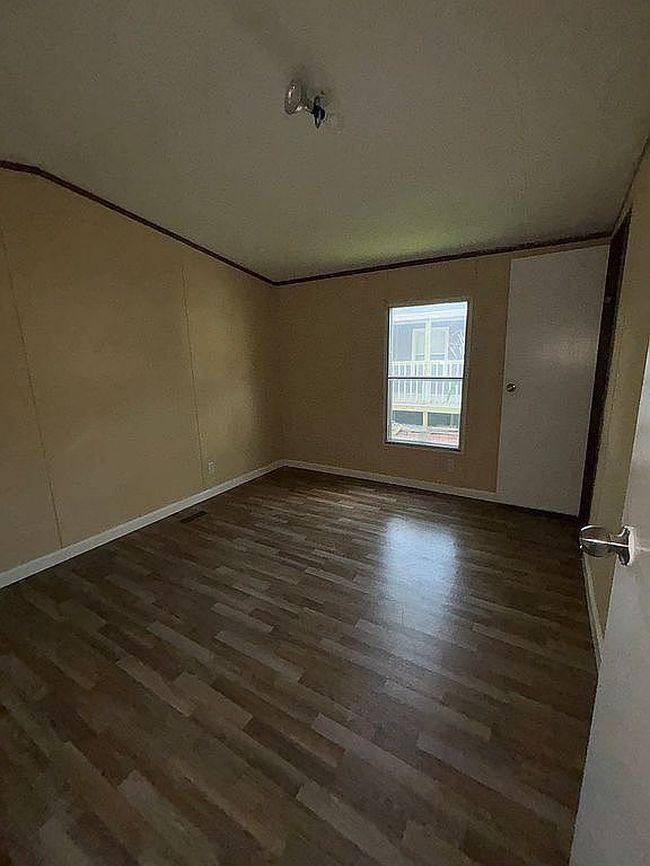 Photo of 125 Park Ln, Hutchins, TX