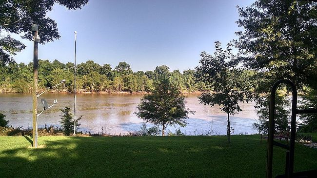 216 Louisiana Dr, Moreauville, LA