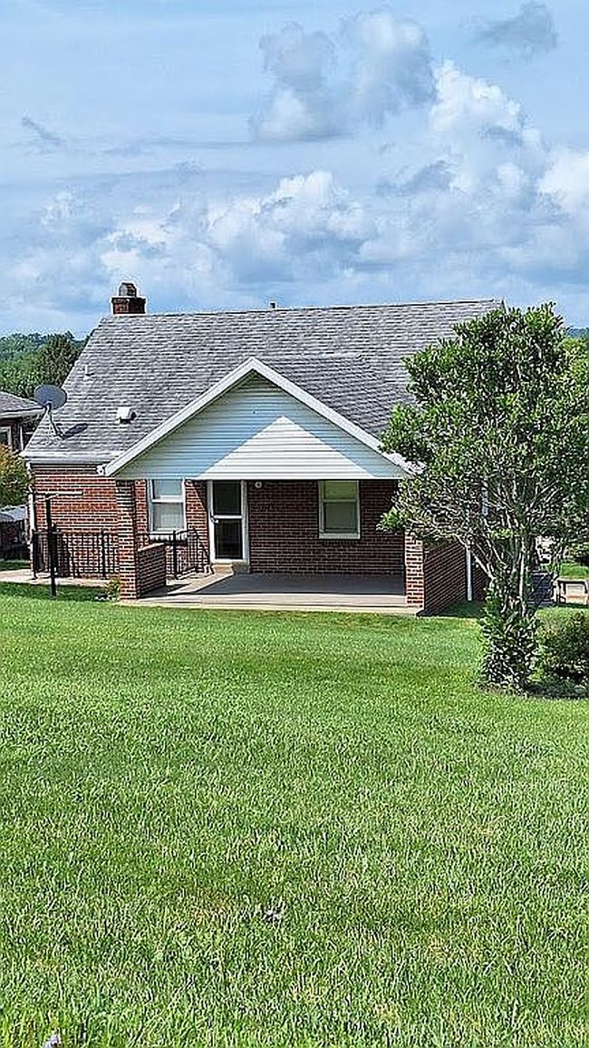Photo of 71 Cort St, Washington, PA