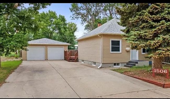 Preview of property located at 1506 11th Ave Nw