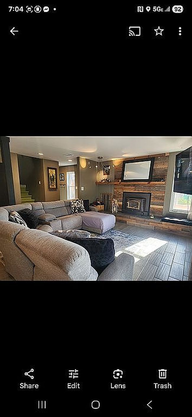 Photo of 301 Canoncito Ave, Gallup, NM