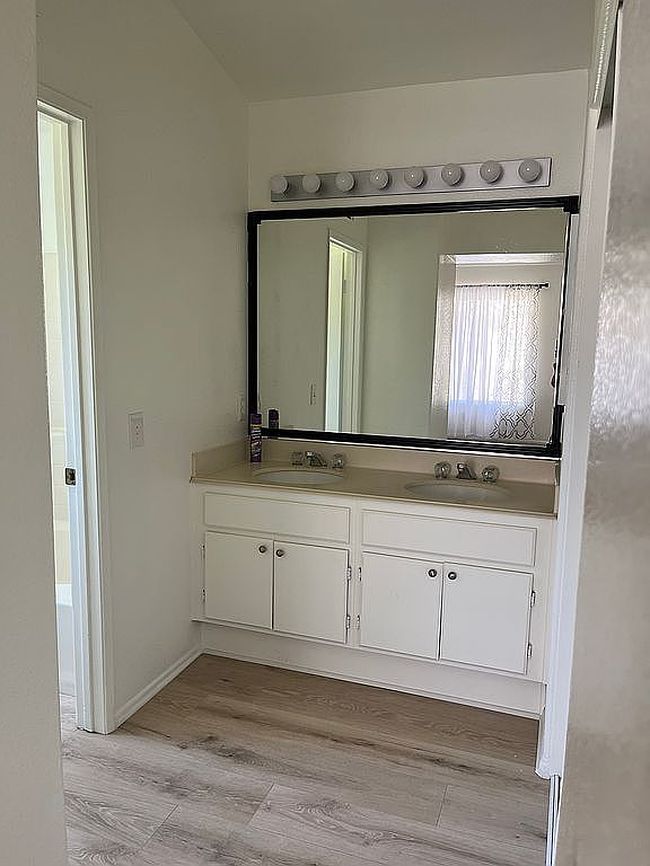Photo of 40628 Geyser St, Murrieta, CA