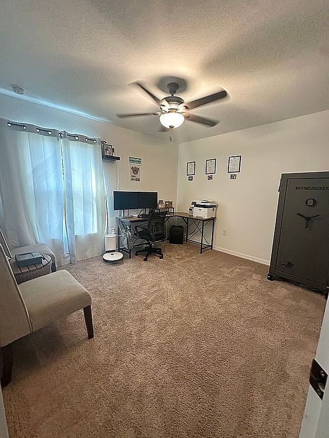 Photo of 254 S Lake Ave, Frostproof, FL