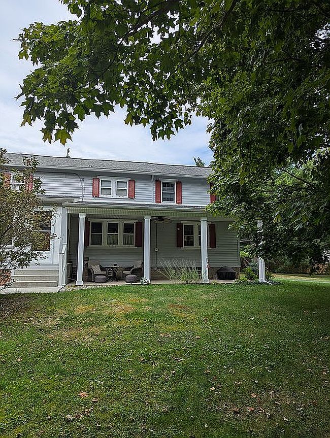 Photo of 1436 Wisconsin Rd