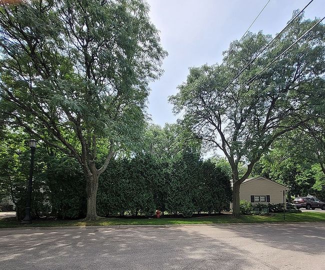 Photo of 2719 Princeton Ave, Evanston, IL