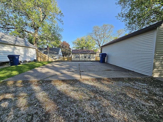 Image of 2402 Telegraph Rd