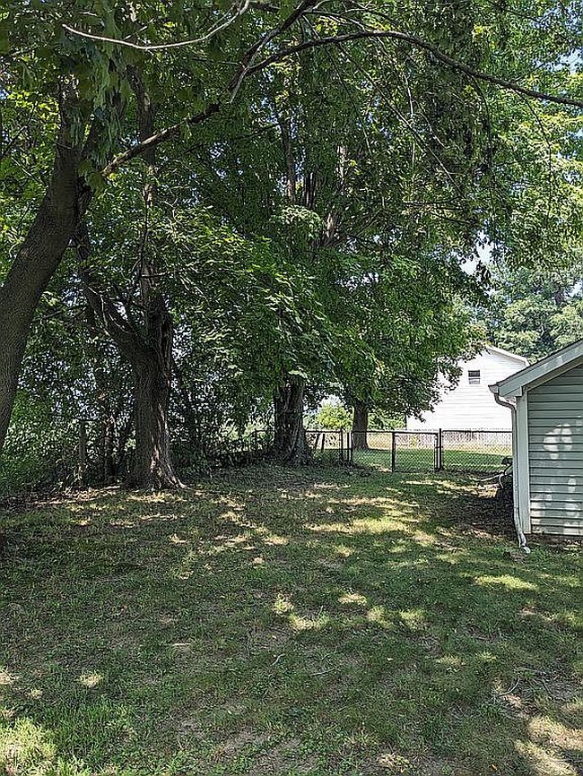 Photo of 67354 Oil City Rd, Edwardsburg, MI