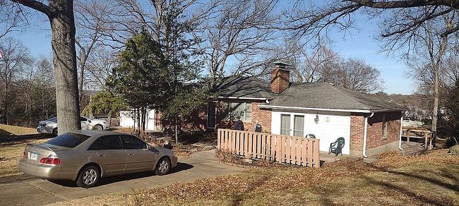 Photo of 3029 Yaeger Rd, Saint Louis, MO