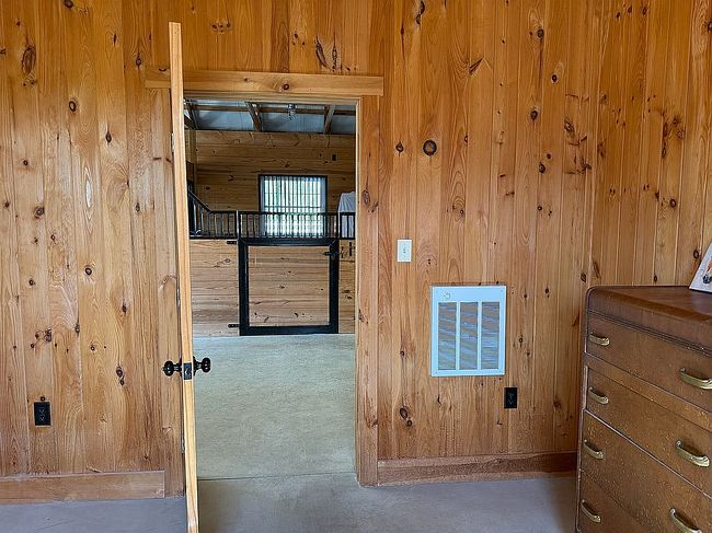 Photo of 145 Turnpike Rd, Newburg, PA