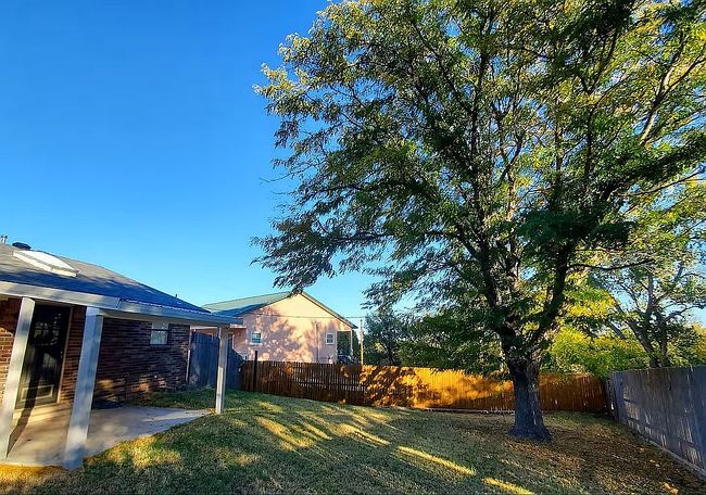 Photo of 1813 Willard St, Canadian, TX