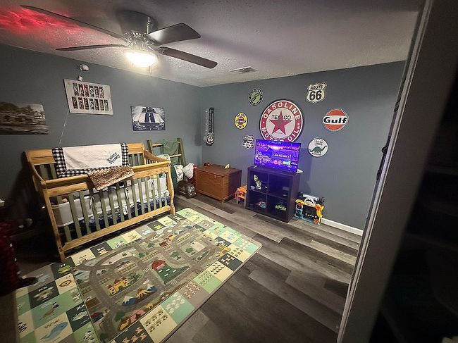 Photo of 403 S Arkansas Ave, Bloomburg, TX