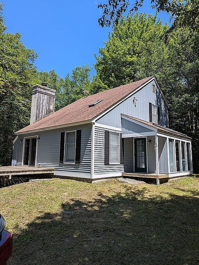 Photo of 374 S Ryder Pond Rd, Whitingham, VT