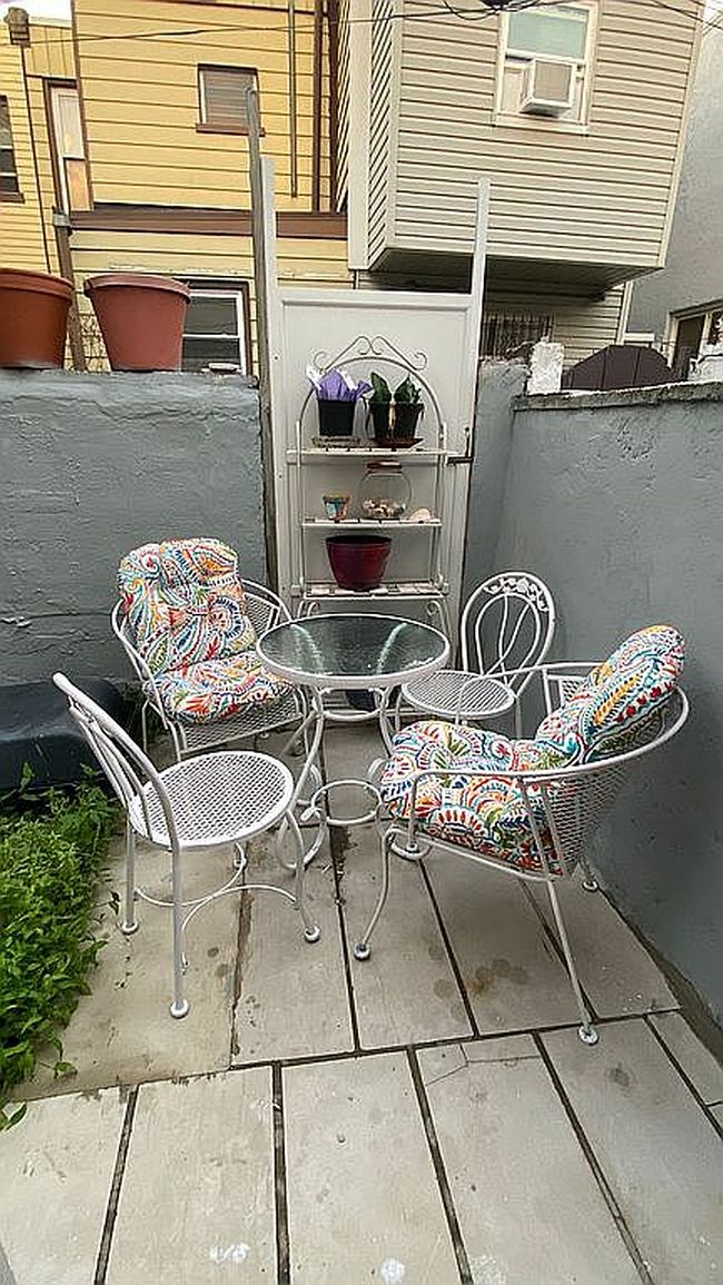 Photo of 2322 S Alder St, Philadelphia, PA