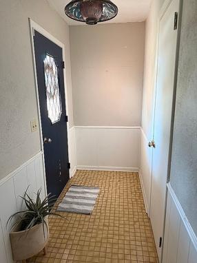 Additional photo 3 of property located at 1302 Putman St