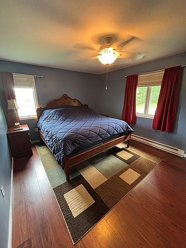 Photo of 7 Sharon Dr, Moosic, PA