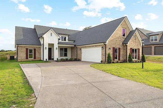 Photo of 2115 Livingston Way, Hernando, MS