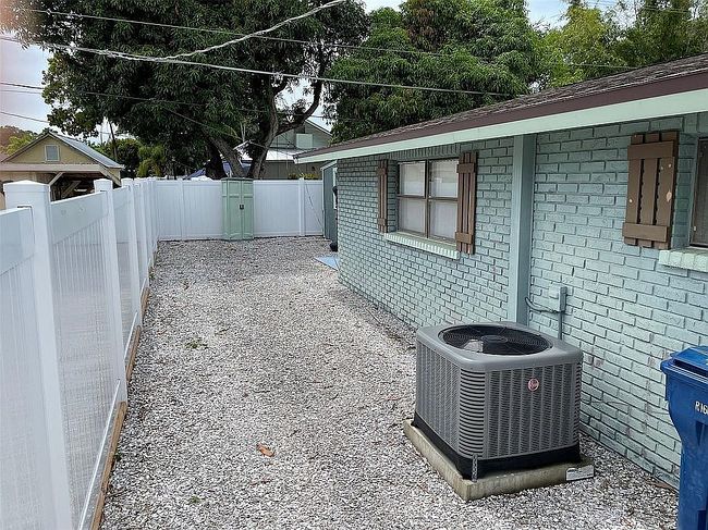 Image of 718 83rd St Nw