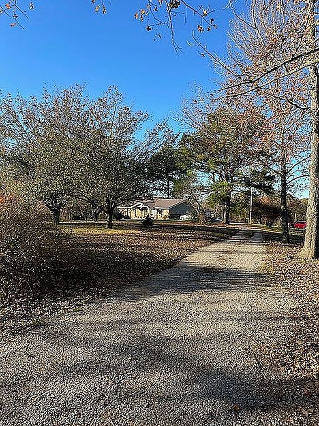 Image of 660 Old Camp Rd