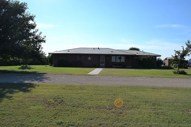 Preview of property located at 150 Fm 2079