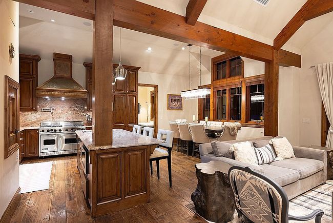 Image of 1395 Snowbunny Ln