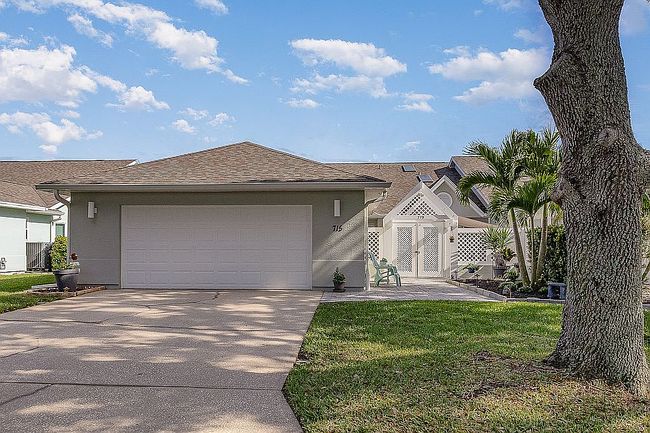 Image of 715 Kenwood Cir