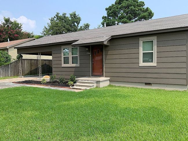 Image of 1306 Denison St