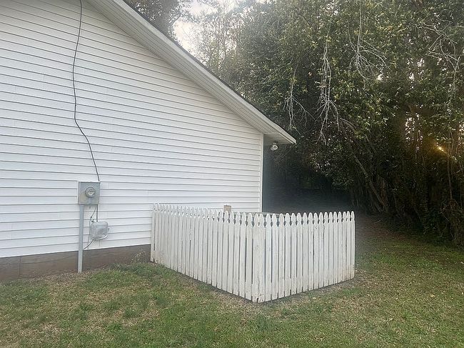 Image of 117 Jones Cir
